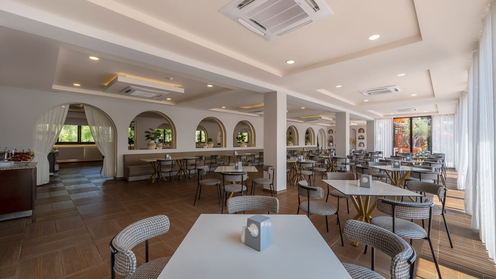 restaurants-aqua-snack-restaurant