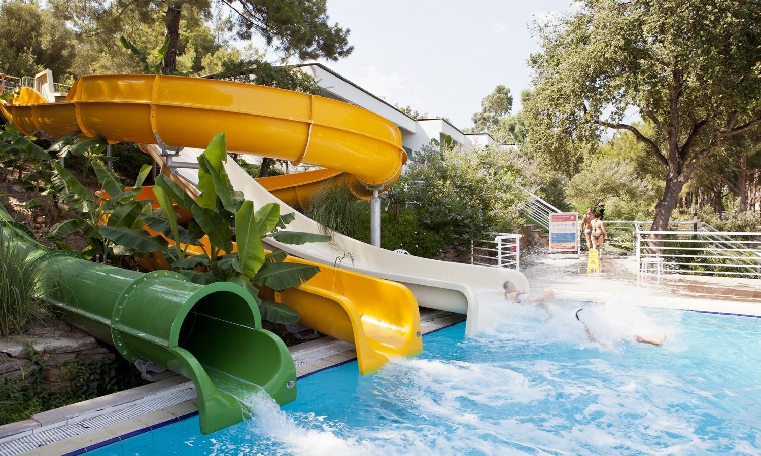 water-park-water-park