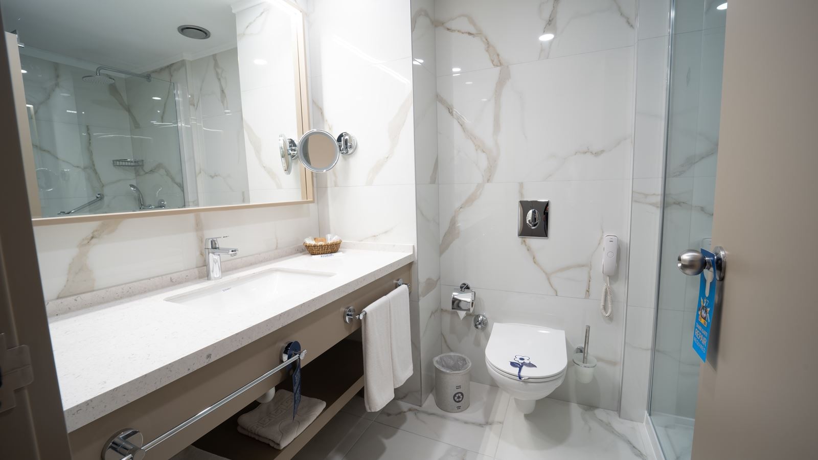 rooms-superior-family-suite-2-bedrooms