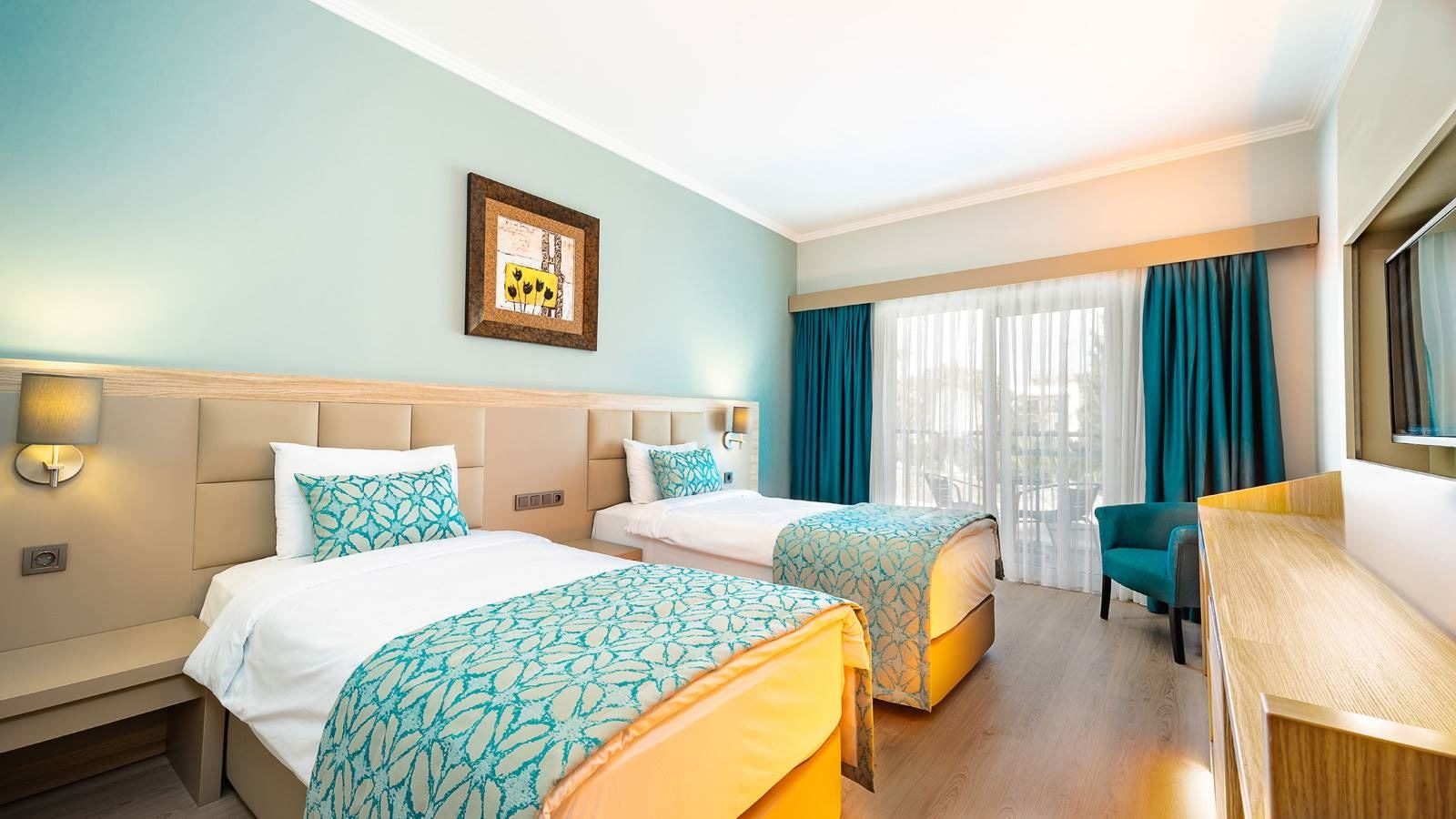 rooms-family-suite-2-bedrooms-adult-only-from-13-years