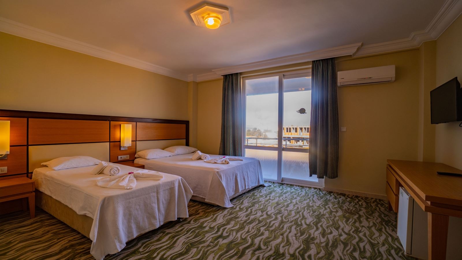 rooms-standard-large-room