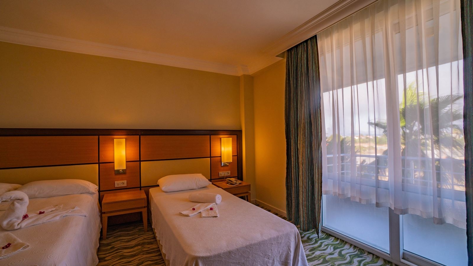 rooms-standard-large-room