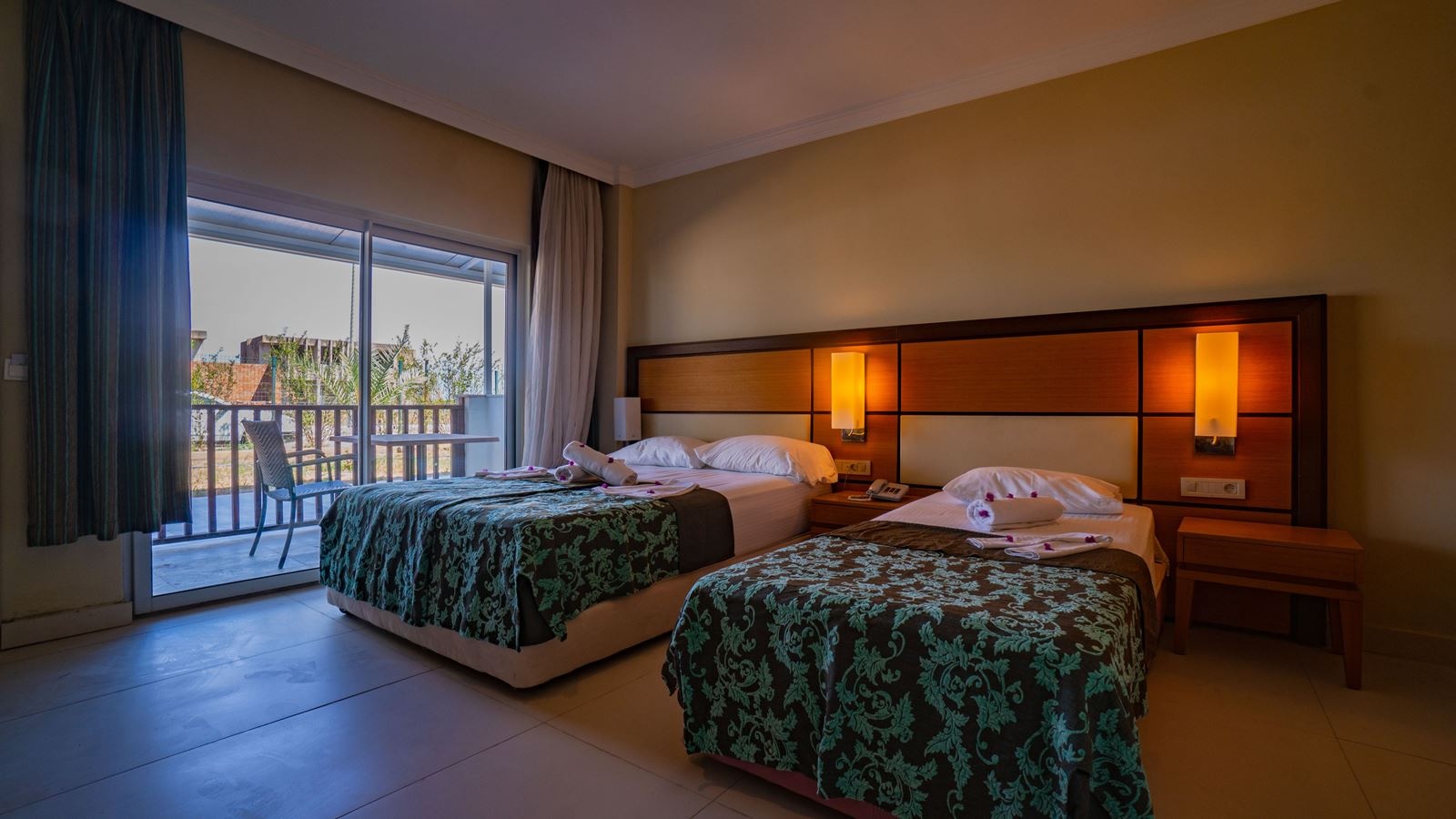 rooms-standard-large-room