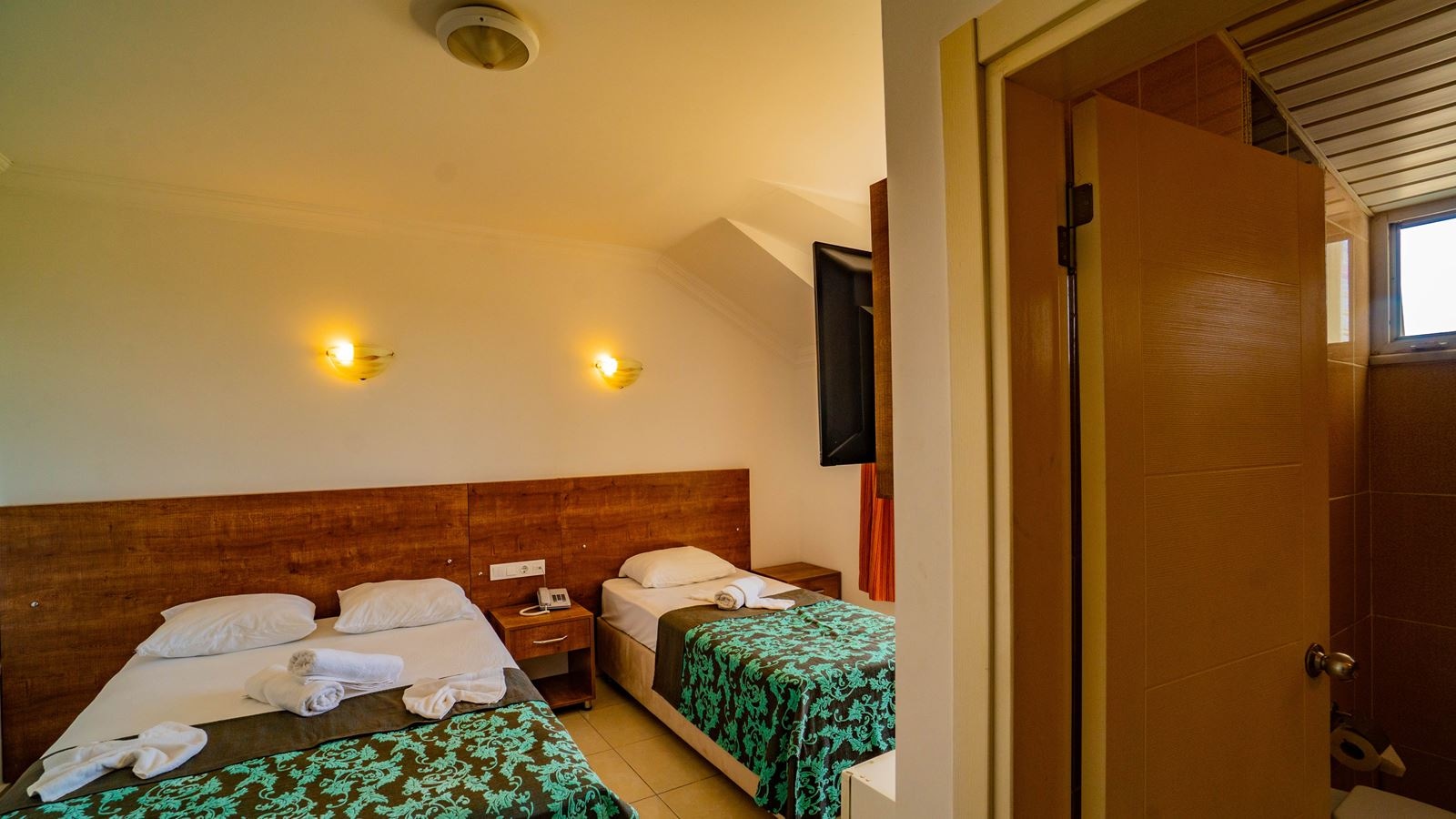 rooms-standard-large-room