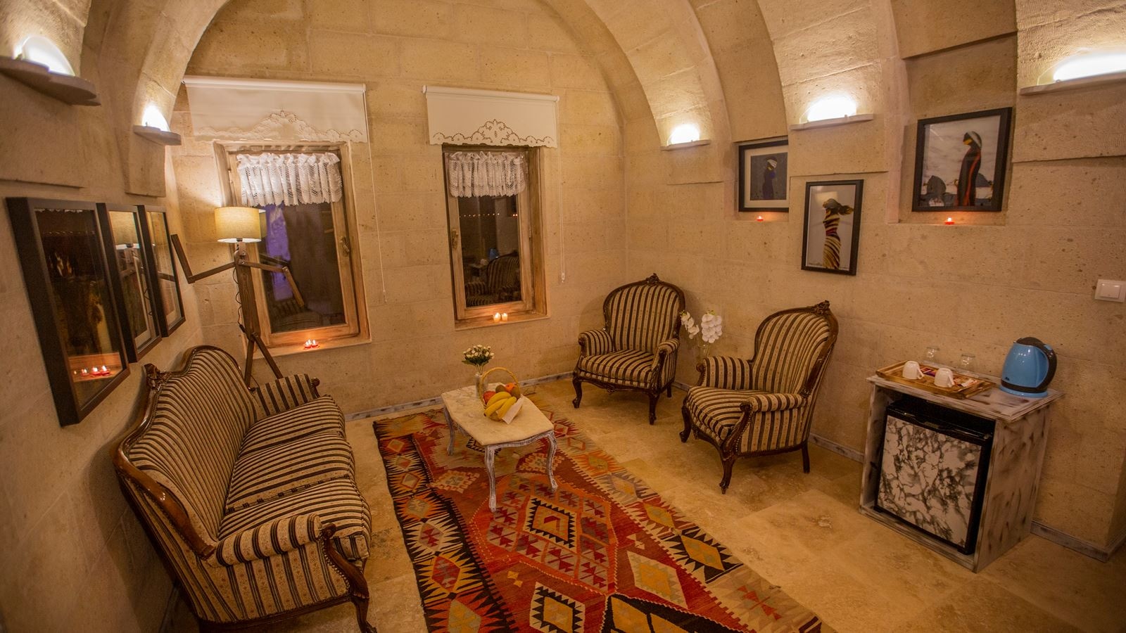 rooms-king-royal-suit