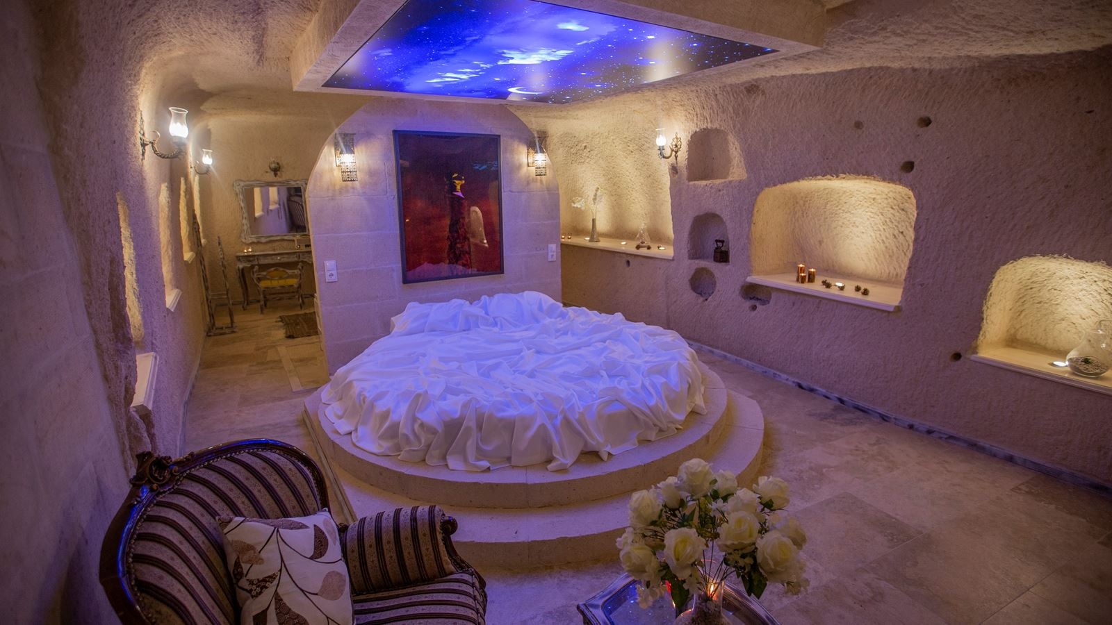 rooms-king-royal-suit