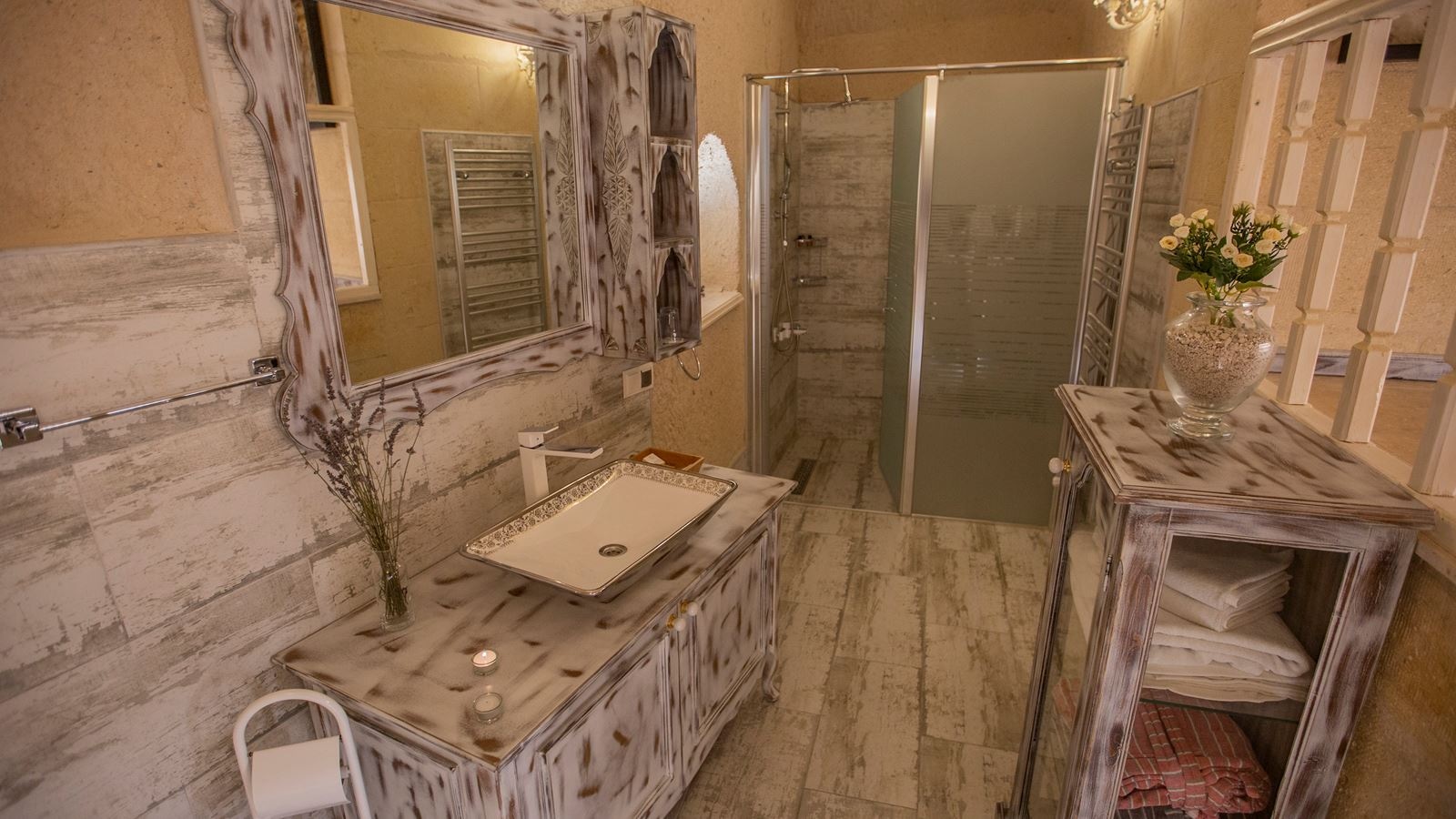 rooms-terasli-jakuzi-suit