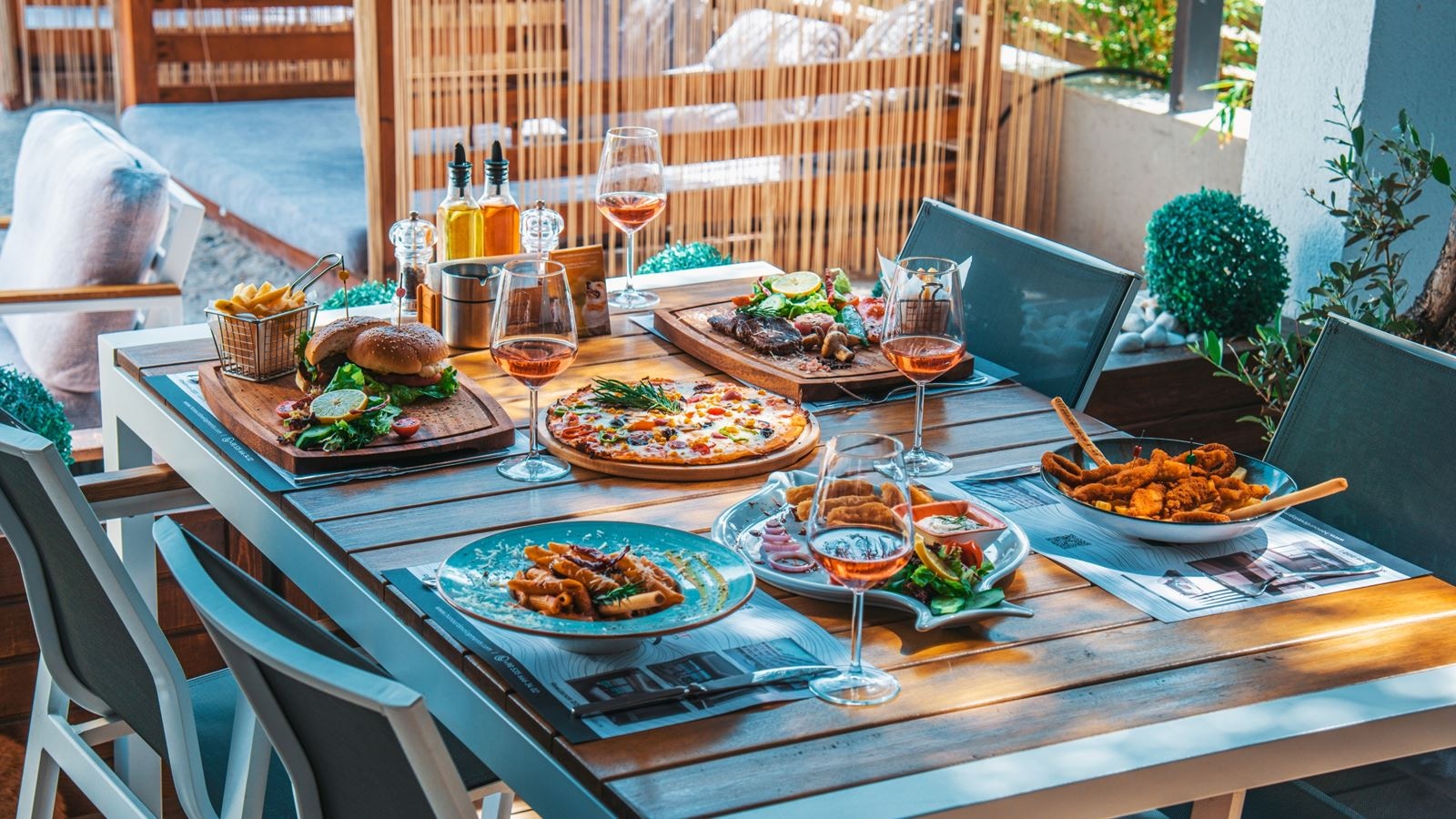 restaurants-beach-restaurant