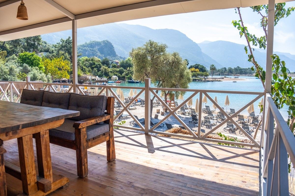 rooms-2+1-aile-odasi