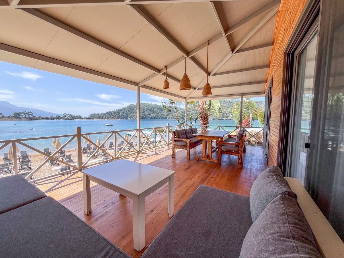 rooms-2+1-aile-odasi