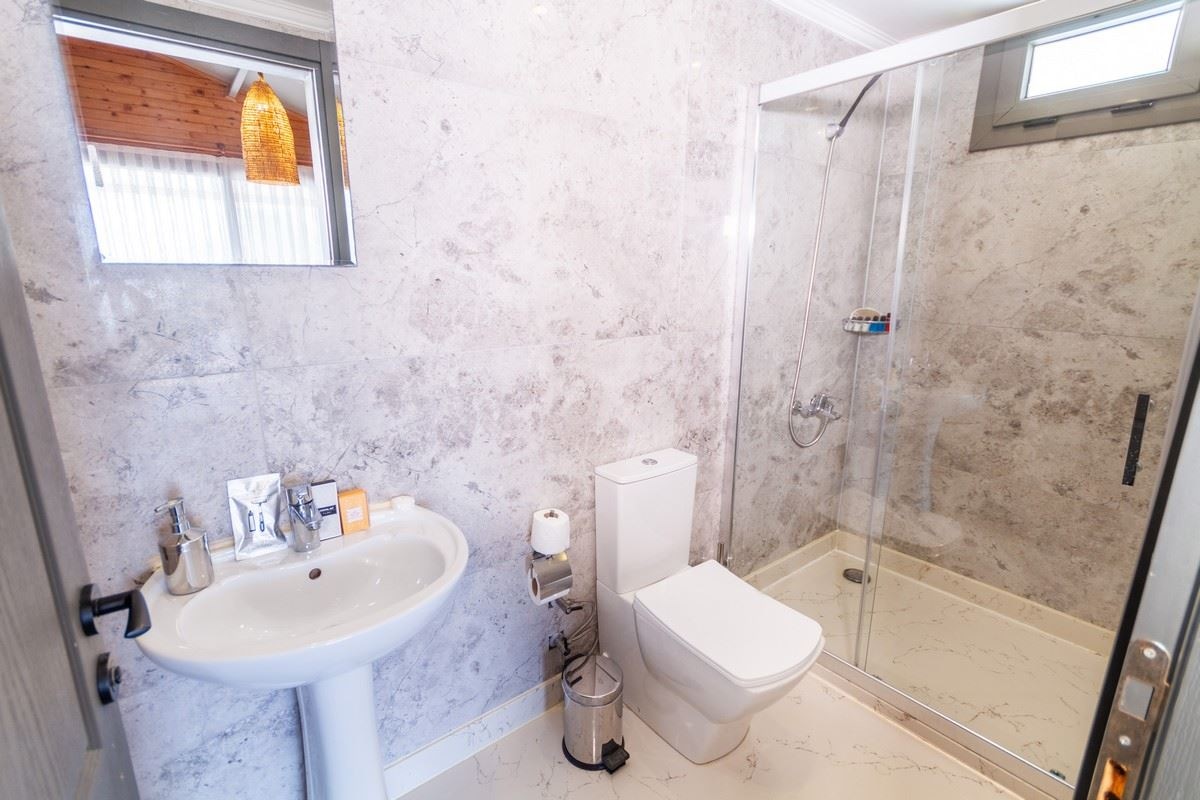 rooms-2+1-aile-odasi