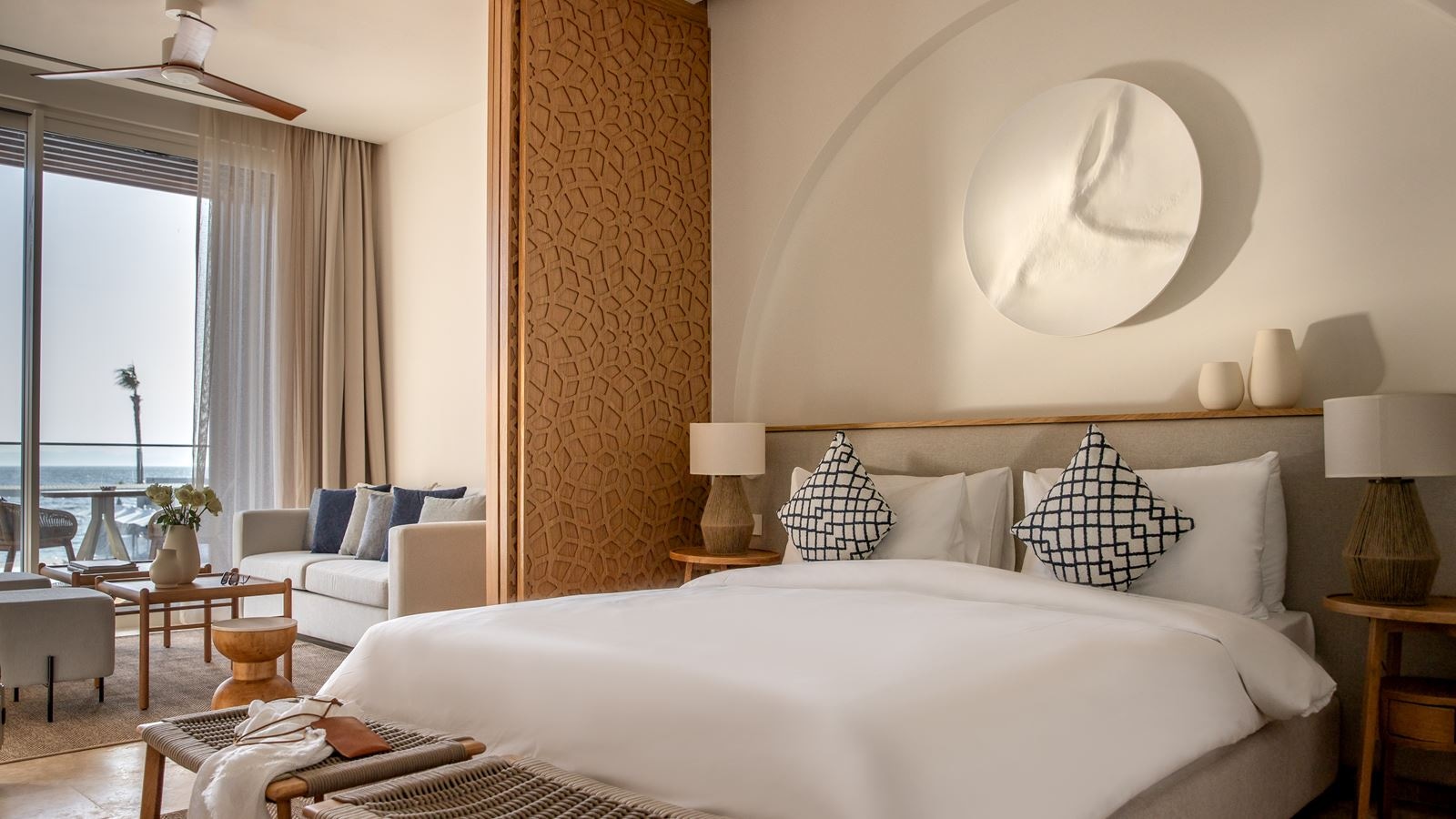 rooms-panoramic-sea-view-room