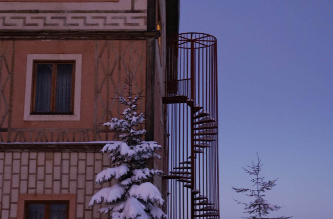 general-main-building