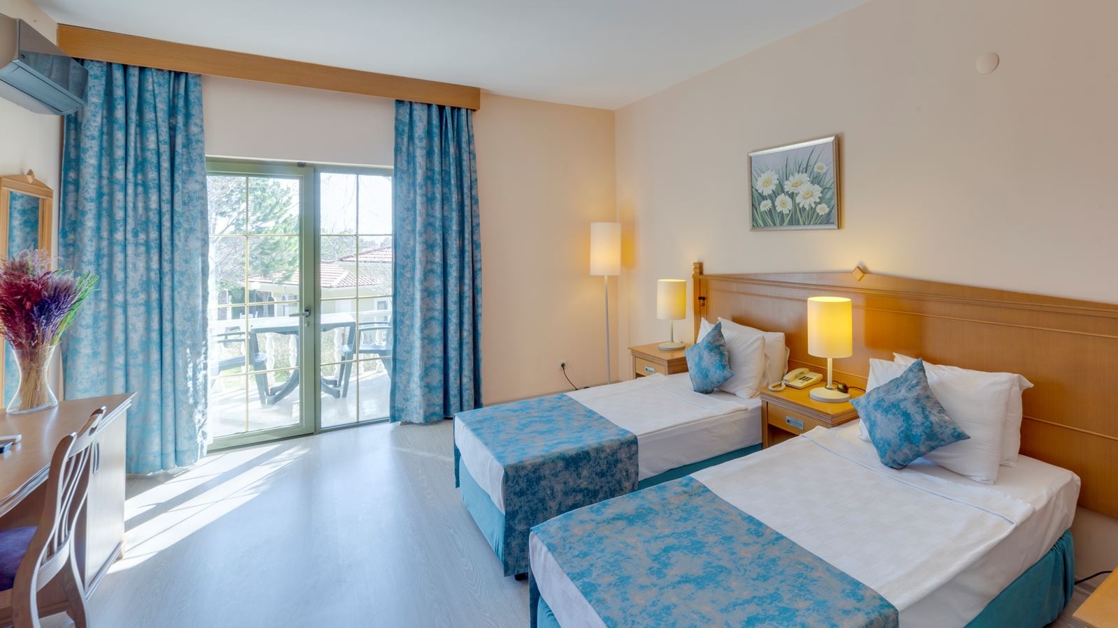 rooms-club-standard-room