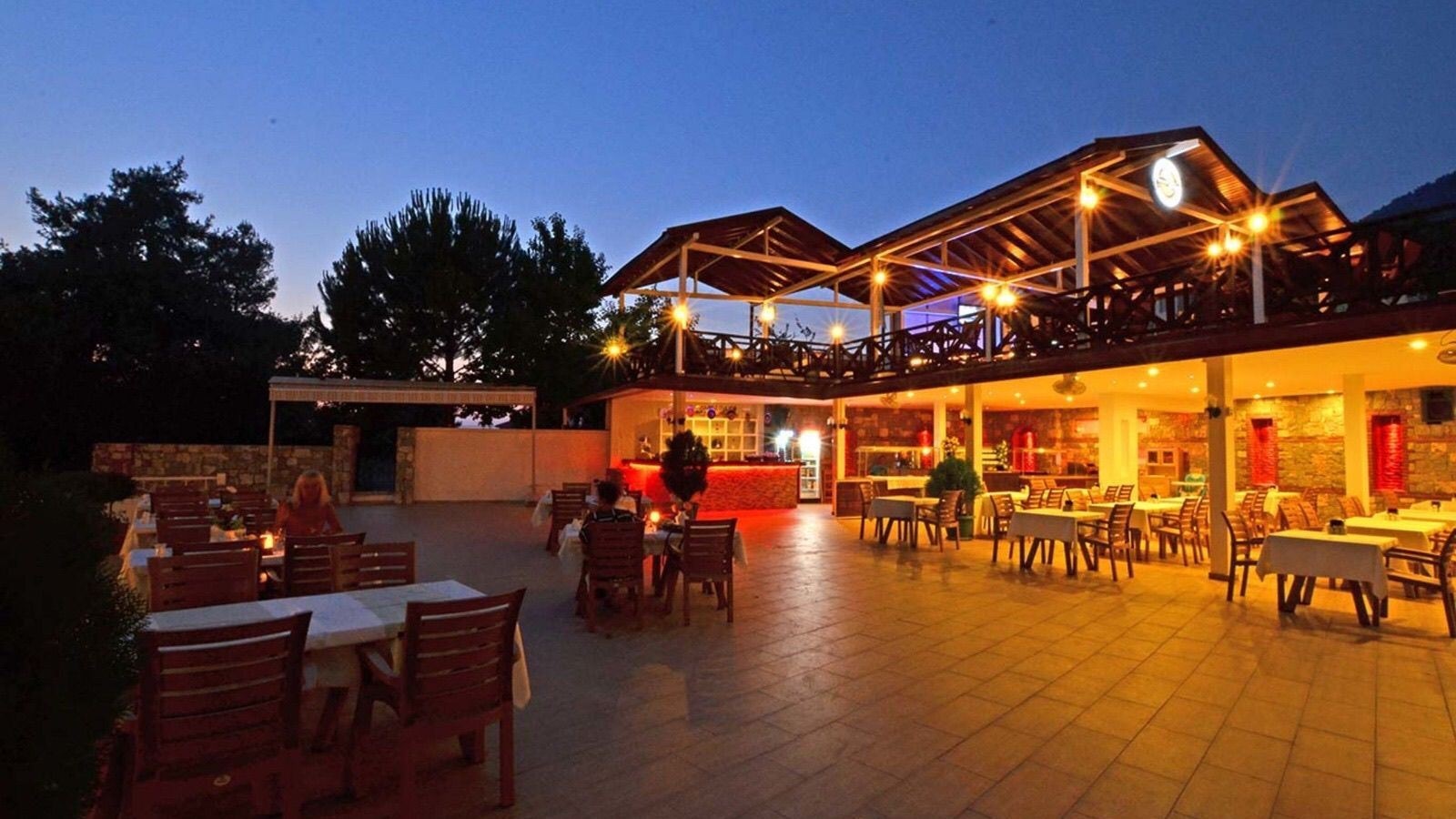 restaurants-main-restourant