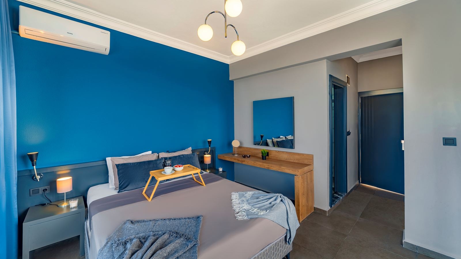 rooms-standard-room-side-sea-view