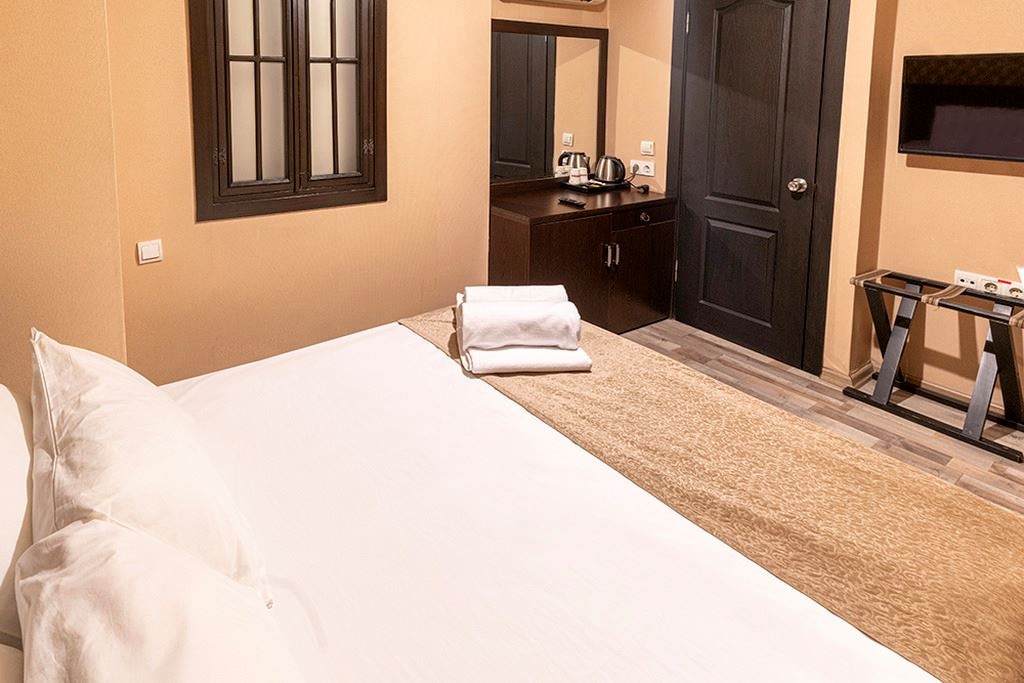 rooms-double-economic-room