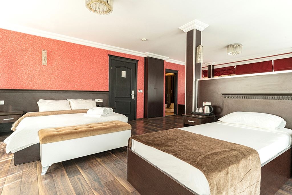 rooms-suite-room