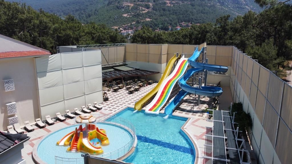 water-park-water-park