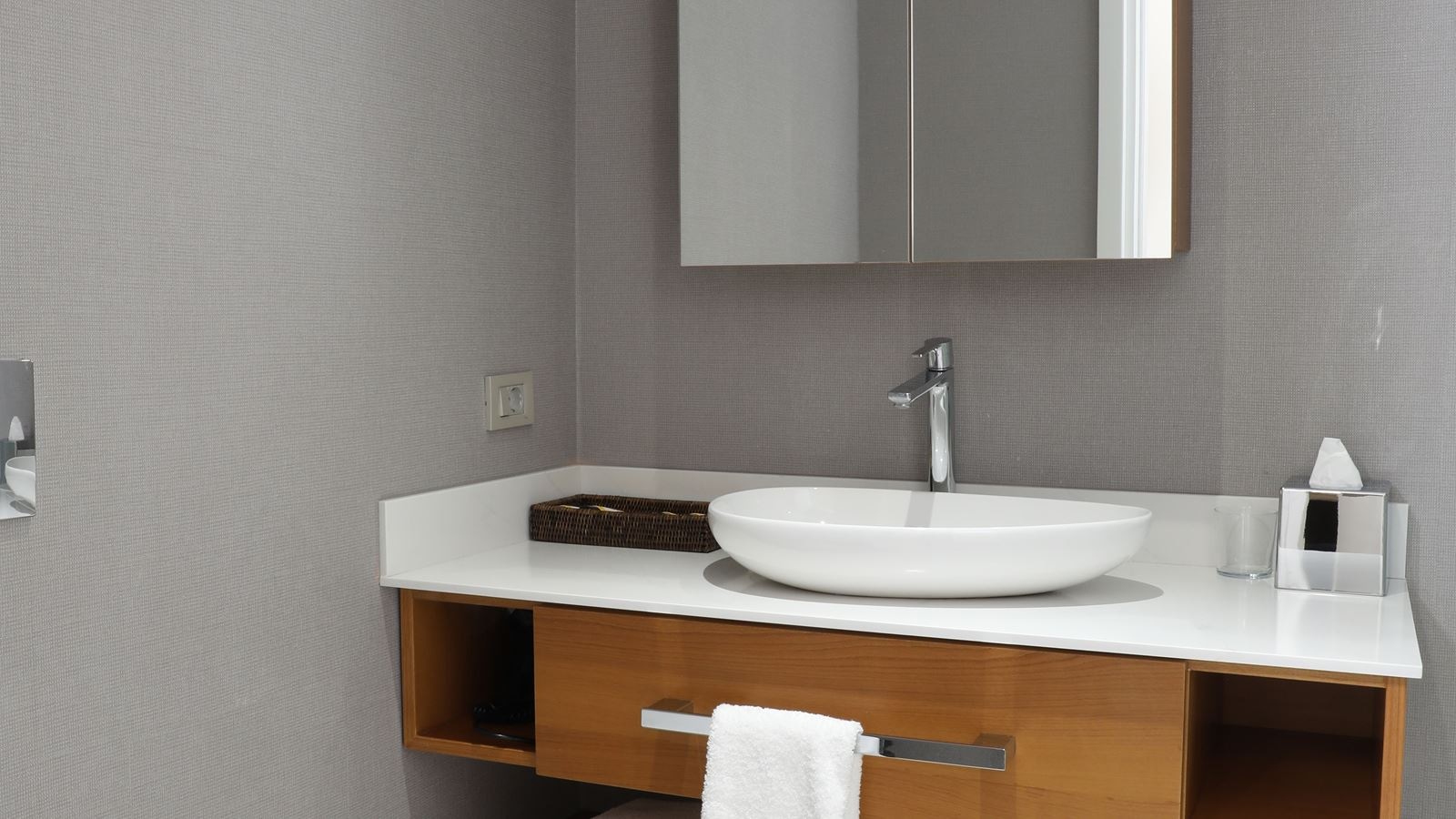 rooms-executive-suite-sea-view