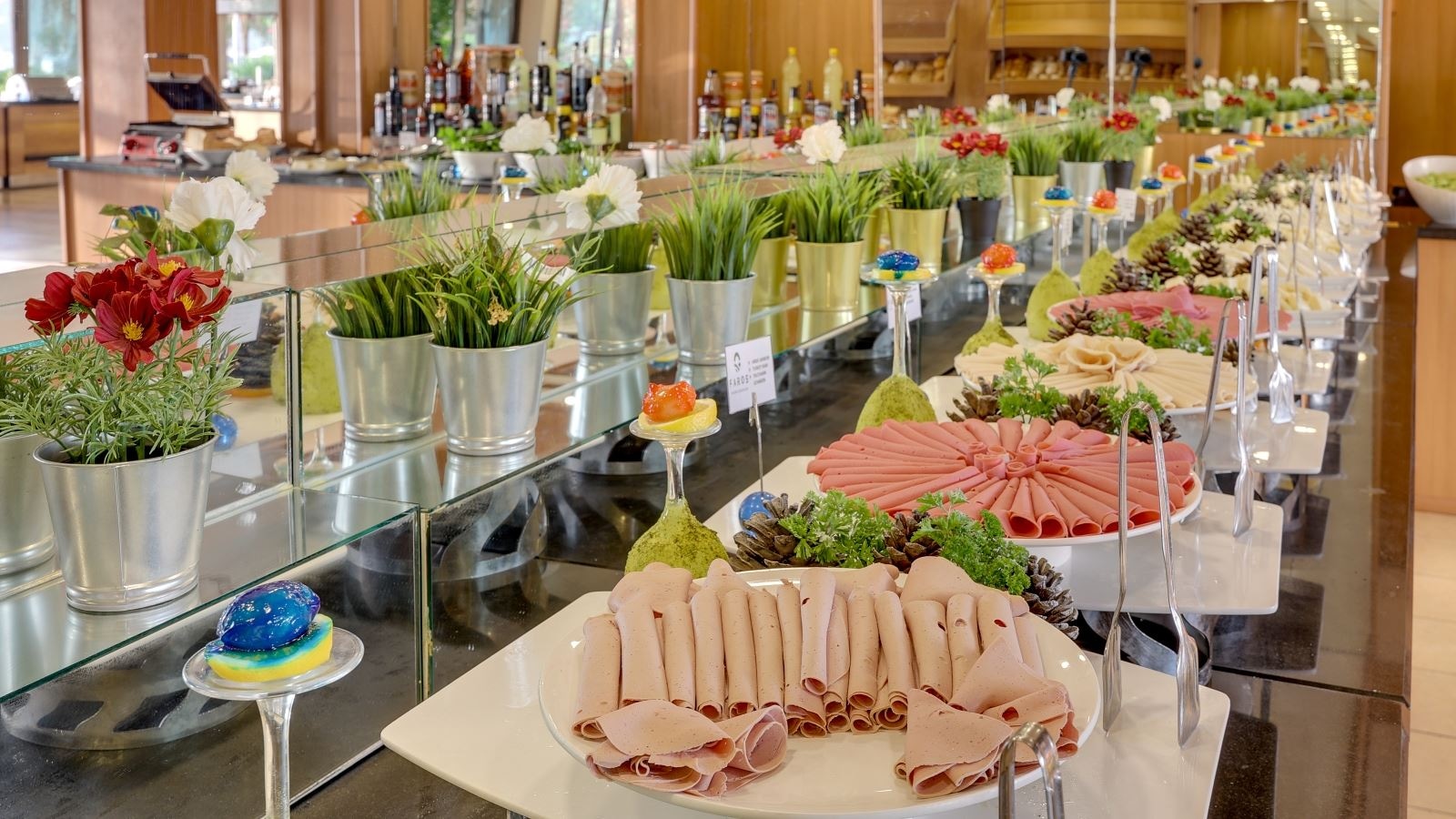 restaurants-main-restaurant