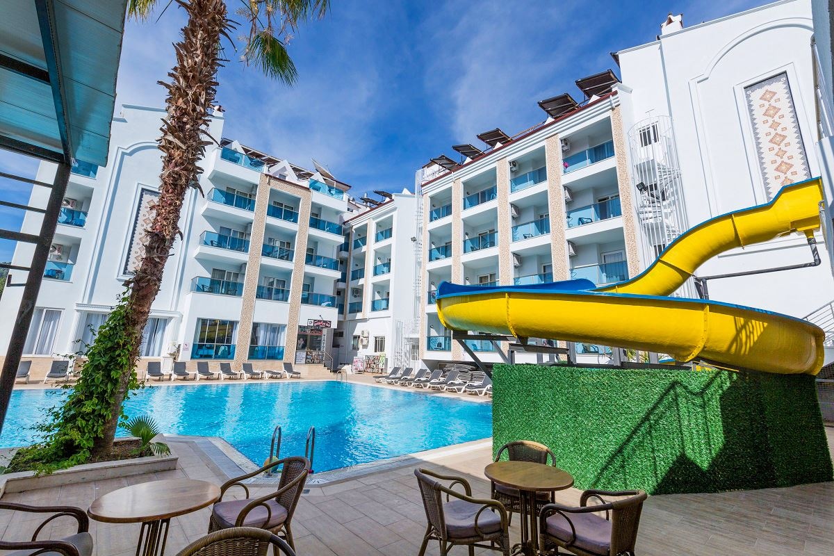 water-park-water-park