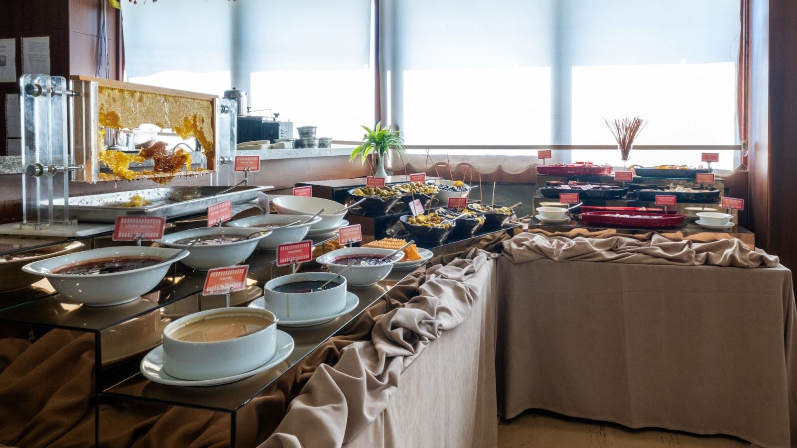 restaurants-restoran