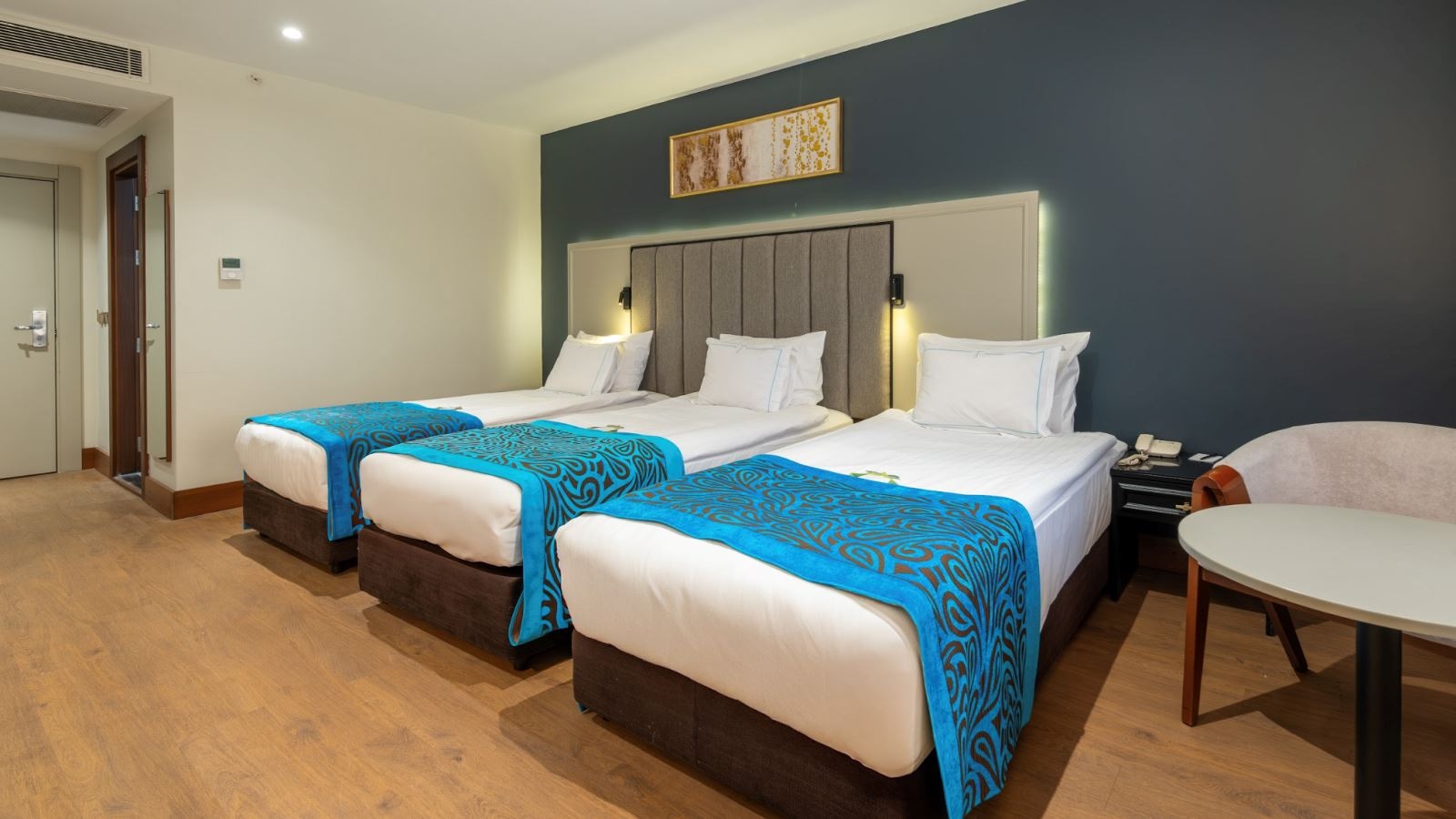 rooms-standart-uc-kisilik-oda