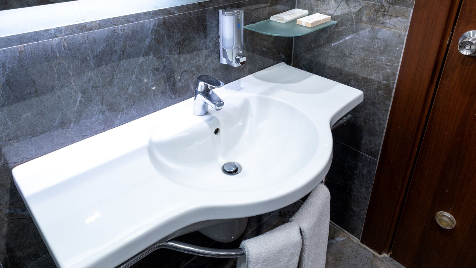 rooms-standart-uc-kisilik-oda