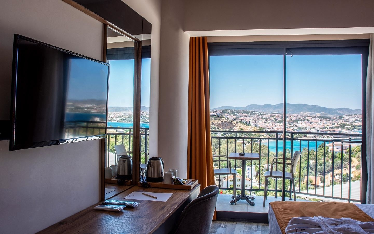 rooms-superior-family-sea-view-room