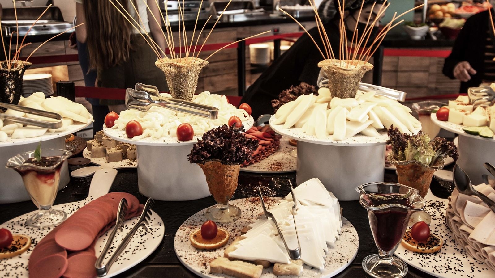 restaurants-main-restaurant