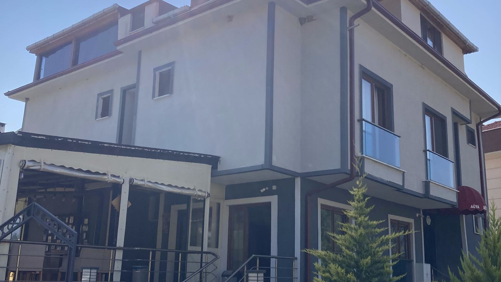 general-main-building