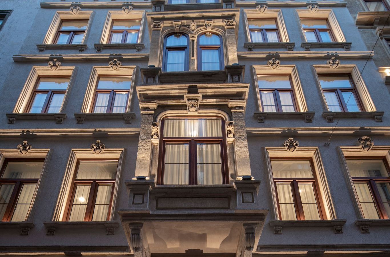 general-main-building