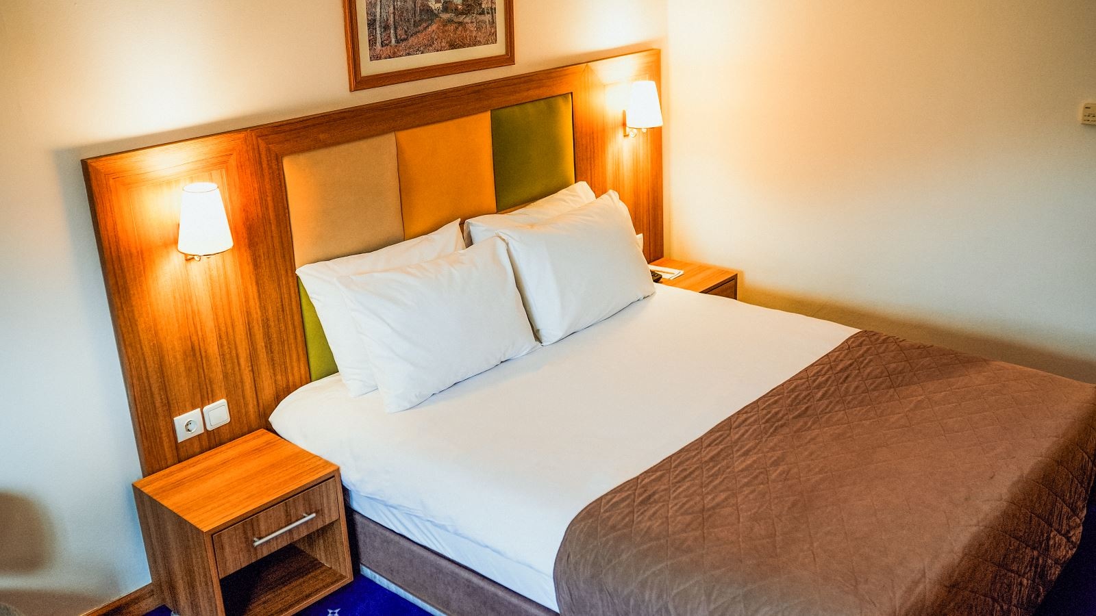 rooms-junior-suit-oda