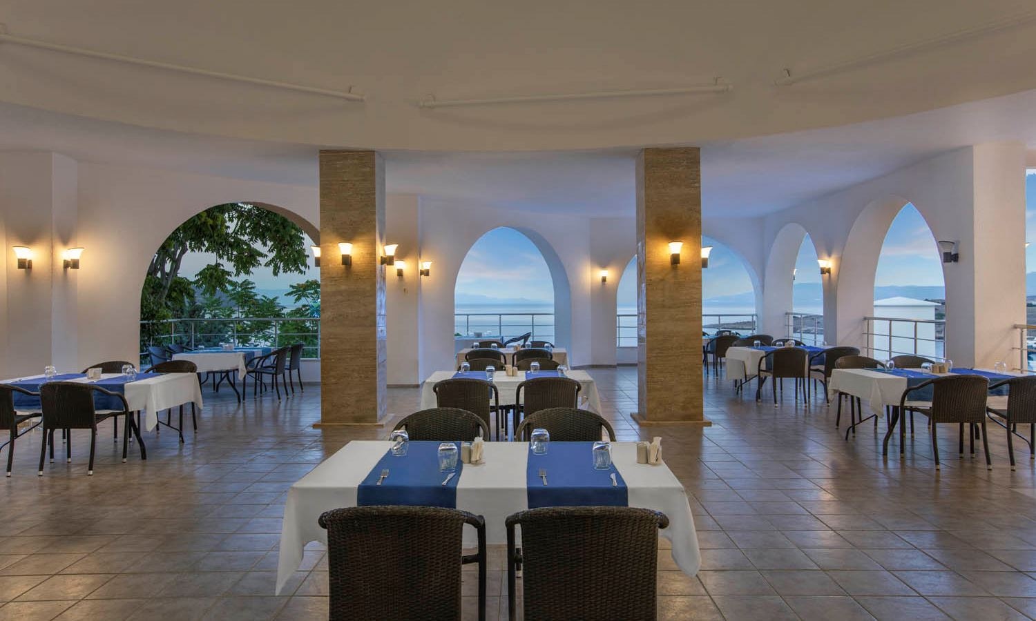 restaurants-main-restaurant