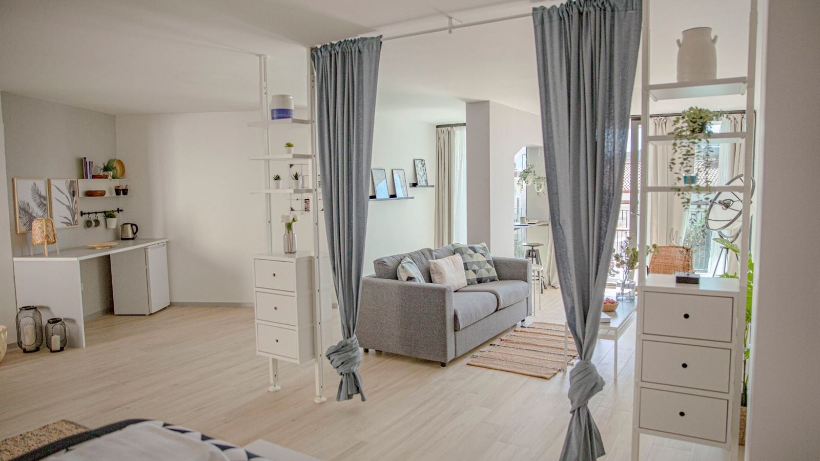 rooms-king-suite-with-sea-view