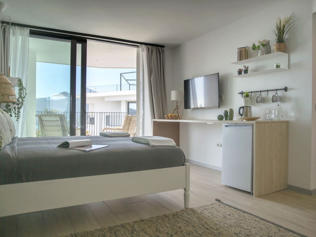 rooms-superior-room-sea-view
