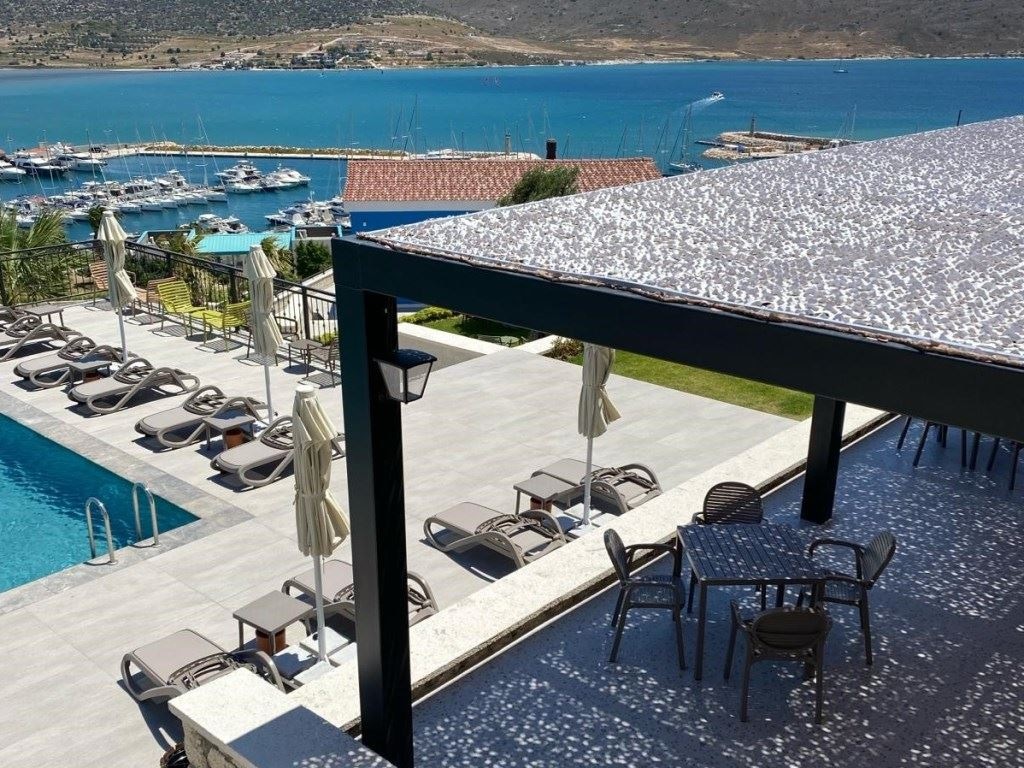 bars-infinity-havuz-panorama-bar
