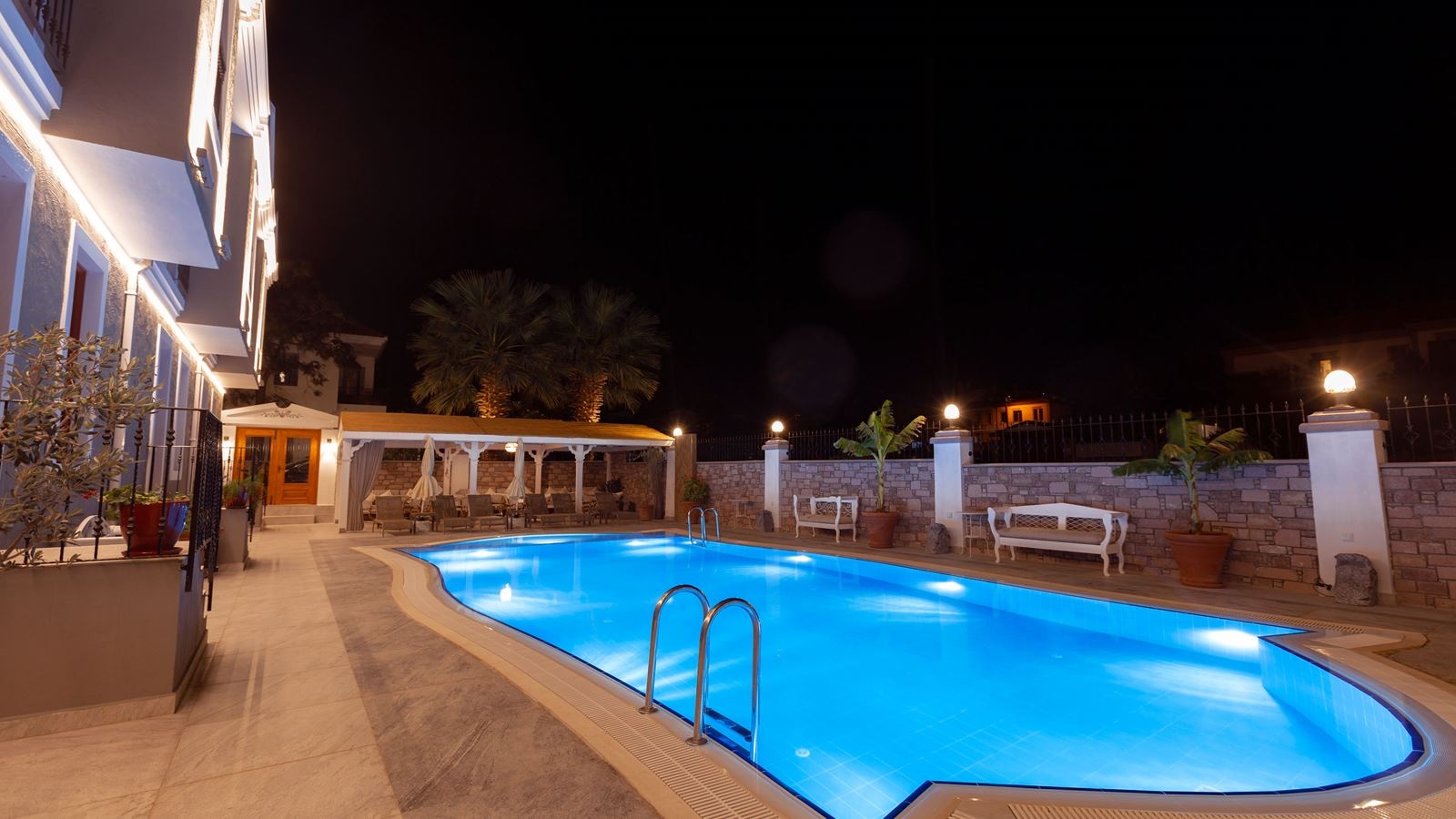 general-main-building