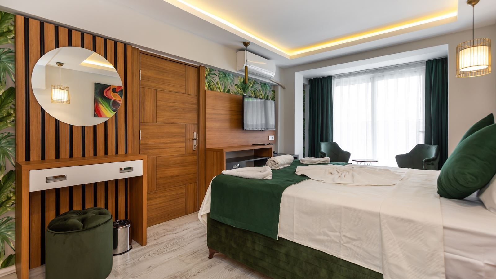 rooms-partial-sea-view