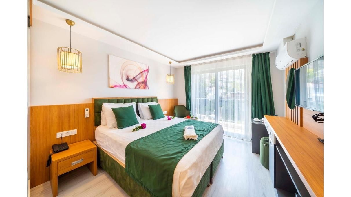 rooms-partial-sea-view