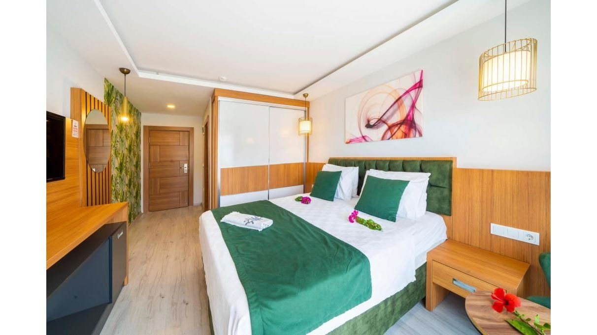 rooms-partial-sea-view