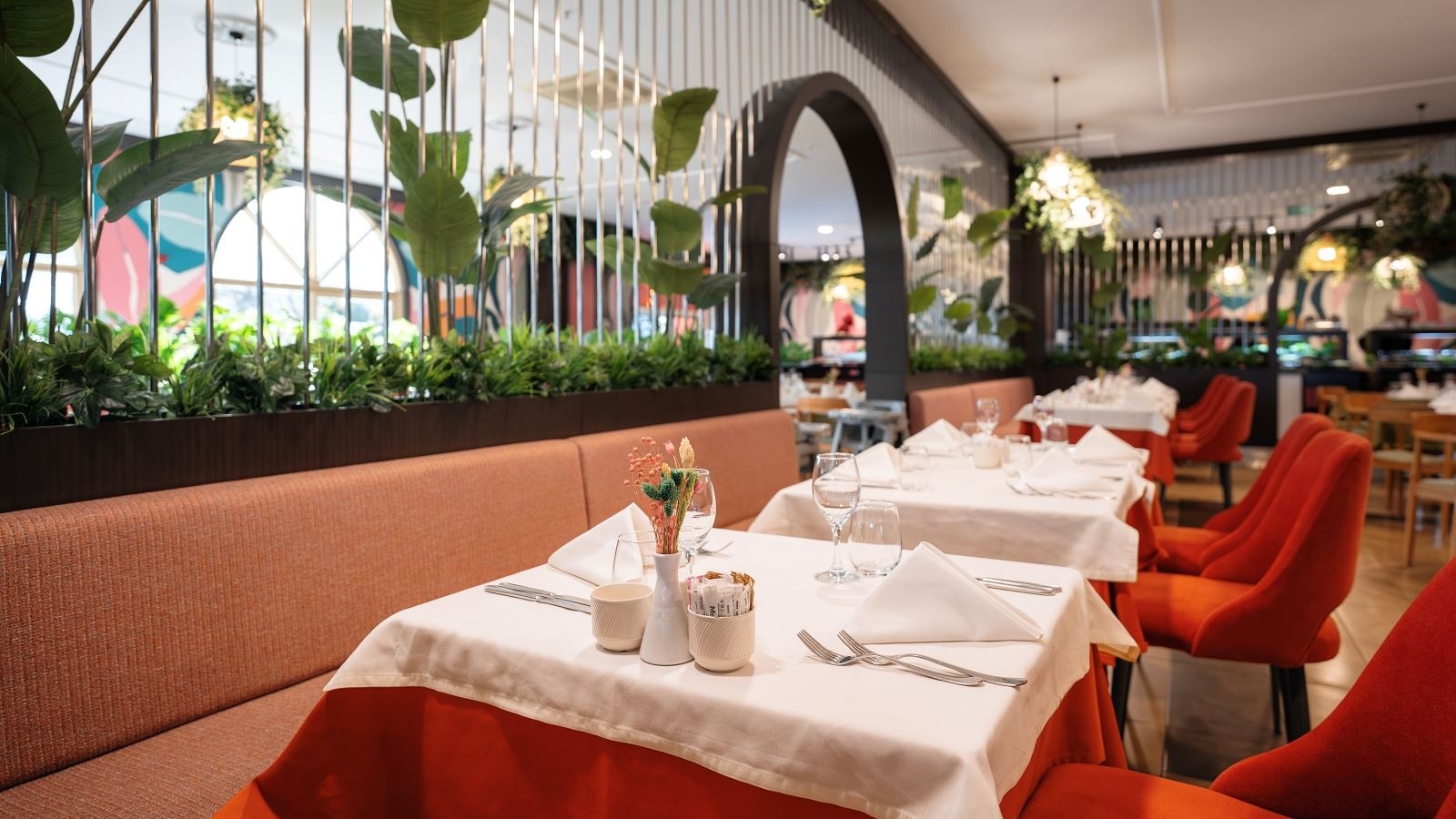 restaurants-main-restaurant