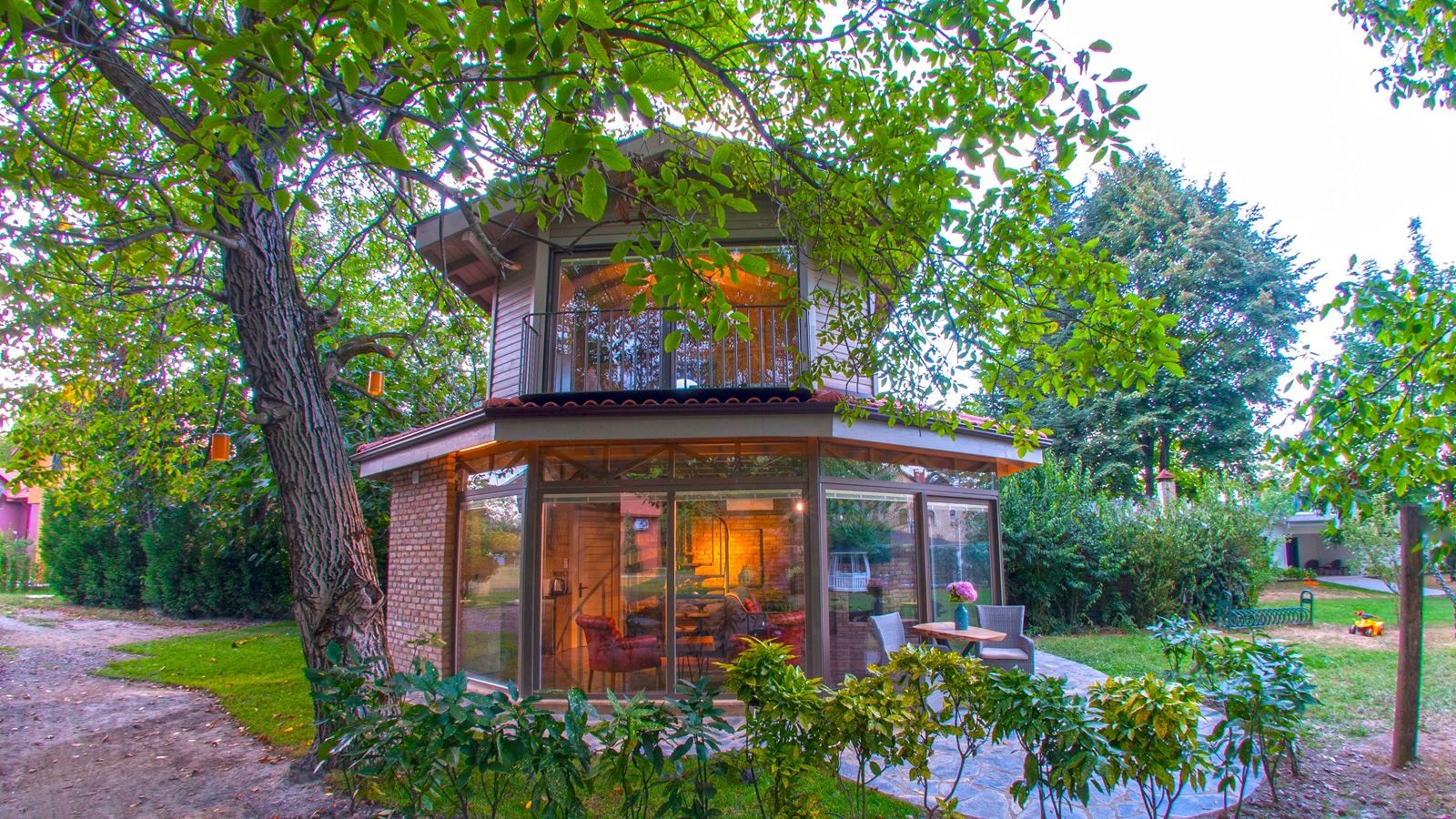 rooms-junior-garden-villa