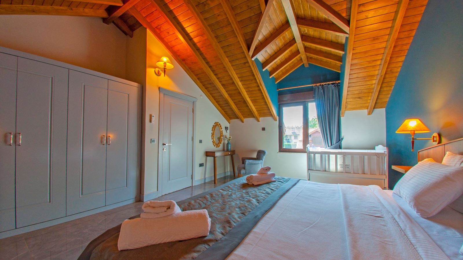 rooms-fourbedroom--superior-villa