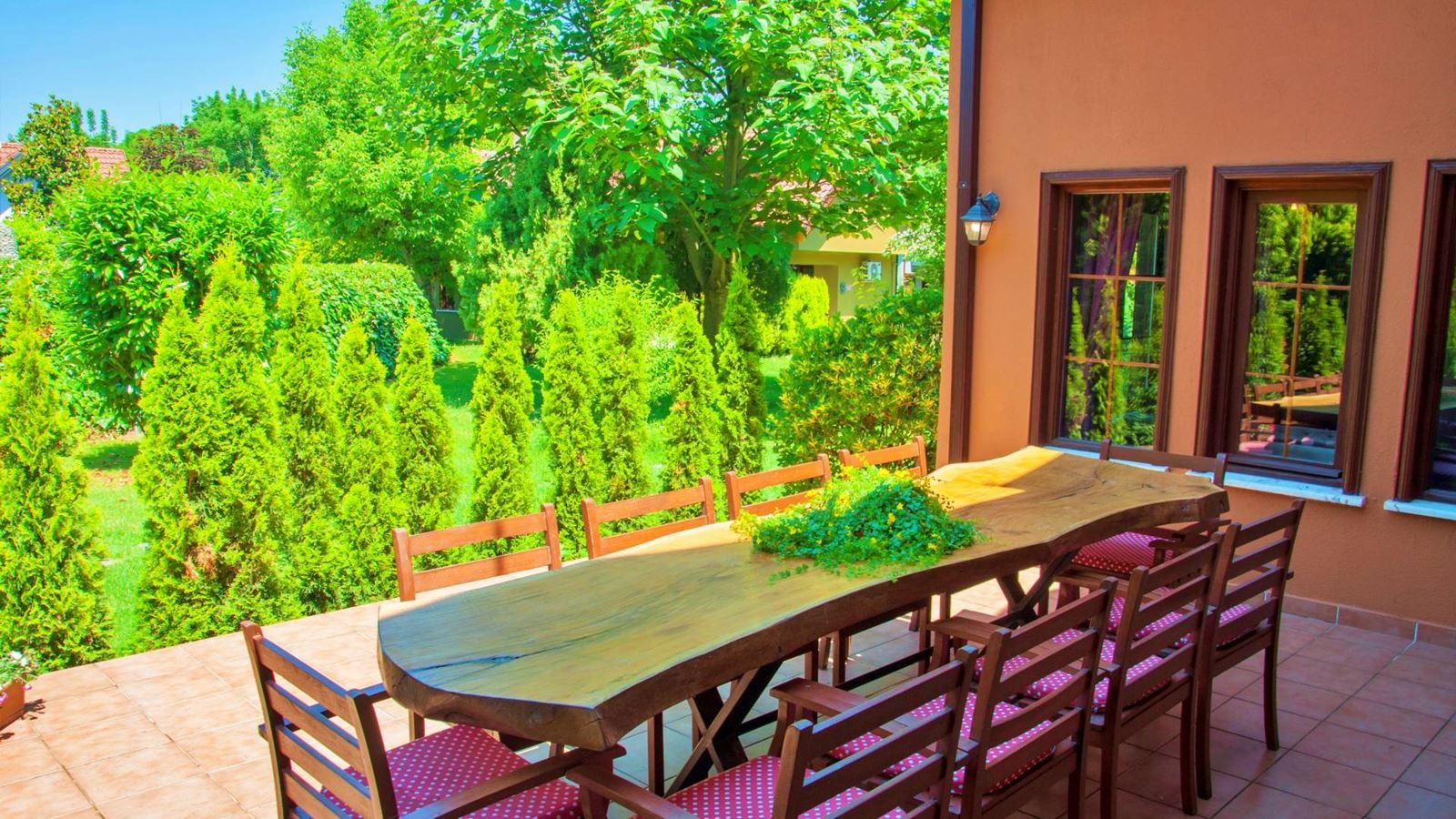 rooms-fourbedroom-country-villa