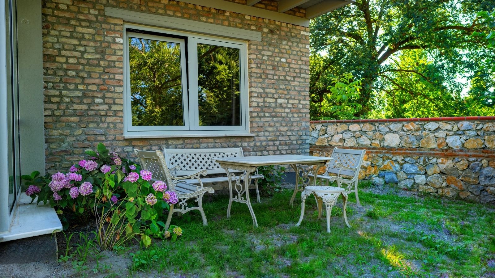 rooms-three-bedroom-luxury-villa