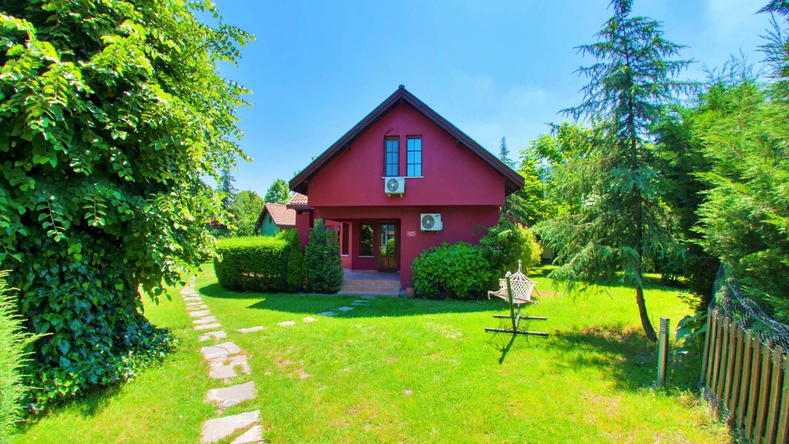 rooms-fourbedroom-country-villa