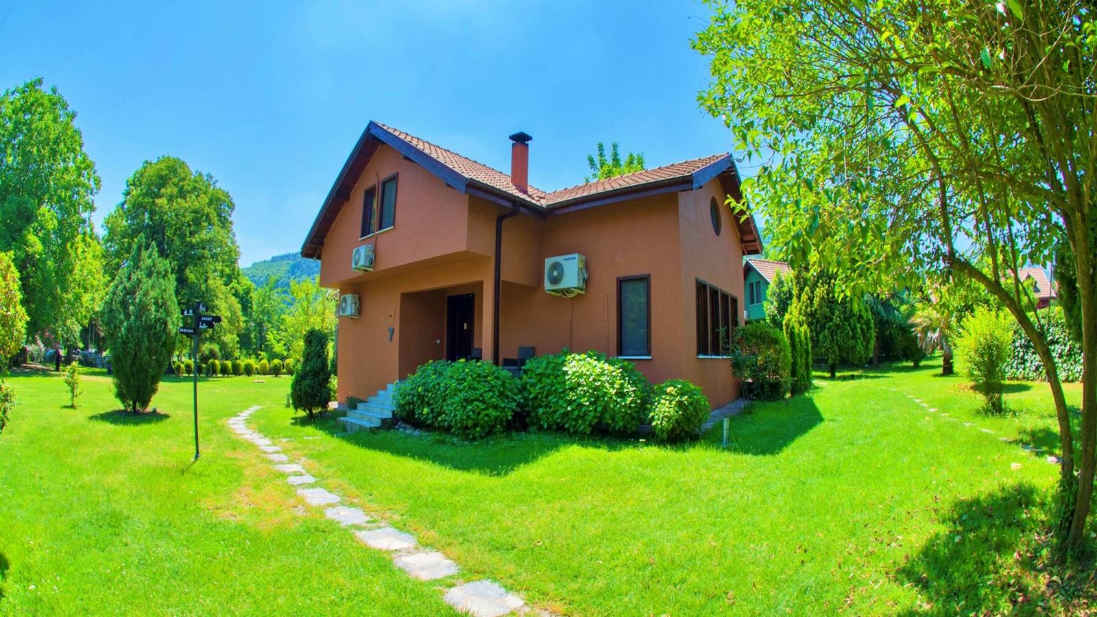 rooms-fourbedroom-country-villa