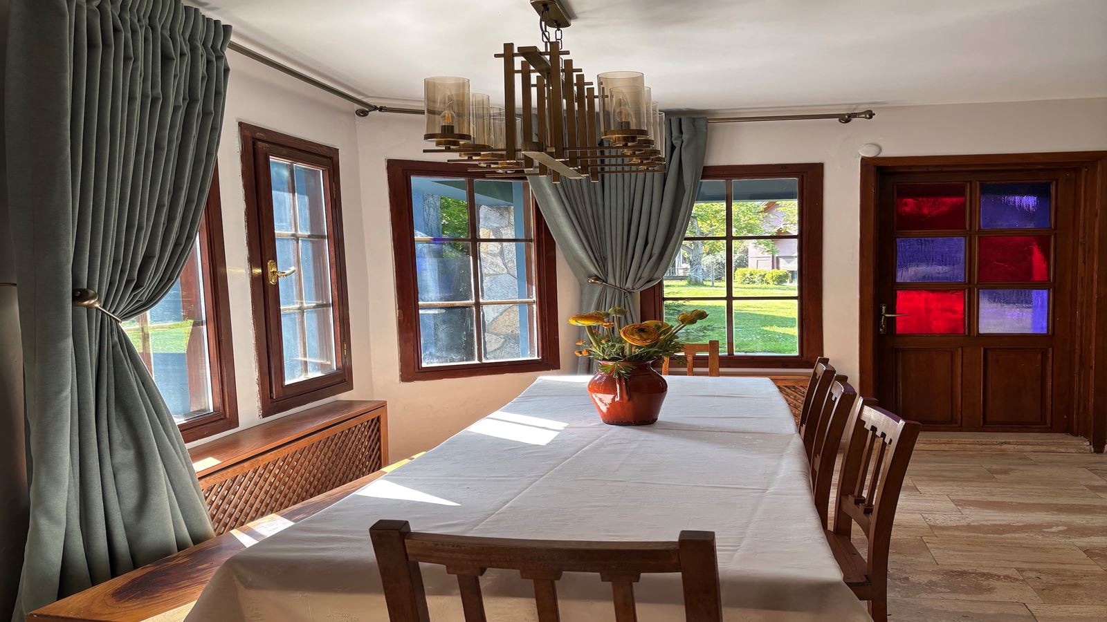 rooms-fourbedroom-country-villa